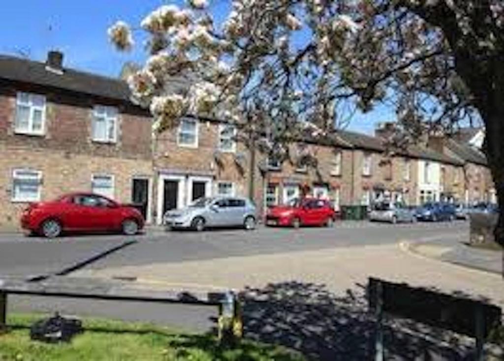 Hastings House - Modern 2 Bedroom House In Central Luton & Near Airport Bagian luar foto